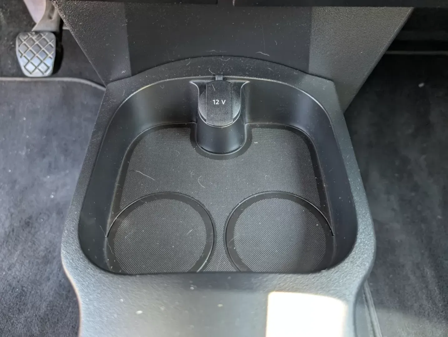 2009 Volkswagen New Beetle Coupe S (3VWPW31C29M) with an Other engine, located at 521 Old Farm Lane Rd, Prattville, AL, 36066, (334) 325-1505, 32.482460, -86.416367 - **Unleash Your Adventurous Spirit with the 2009 Volkswagen New Beetle Coupe!**<br /> <br /> Are you ready to make your daily commute or weekend getaway a little more exciting? At Gils Auto in Phenix City, AL, we're proud to present a stunning 2009 Volkswagen New Beetle Coupe that perfectly blends st - Photo#13