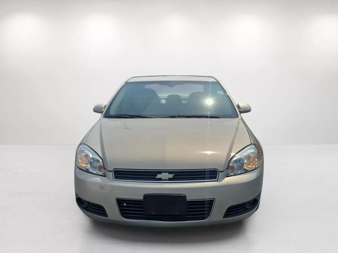 2010 /Neutral Chevrolet Impala LT (2G1WB5EN7A1) with an Other engine, located at 1430 Gateway Drive, Opelika, AL, 36801, (334) 239-0944, 32.637871, -85.409790 - **Discover the Perfect Family Sedan: 2010 Chevrolet Impala LT at Gils Auto in Phenix City, AL**<br /> <br /> Are you searching for a reliable vehicle that offers comfort, space, and style for your family or daily commute? Look no further than this stunning 2010 Chevrolet Impala LT, available now at - Photo#1