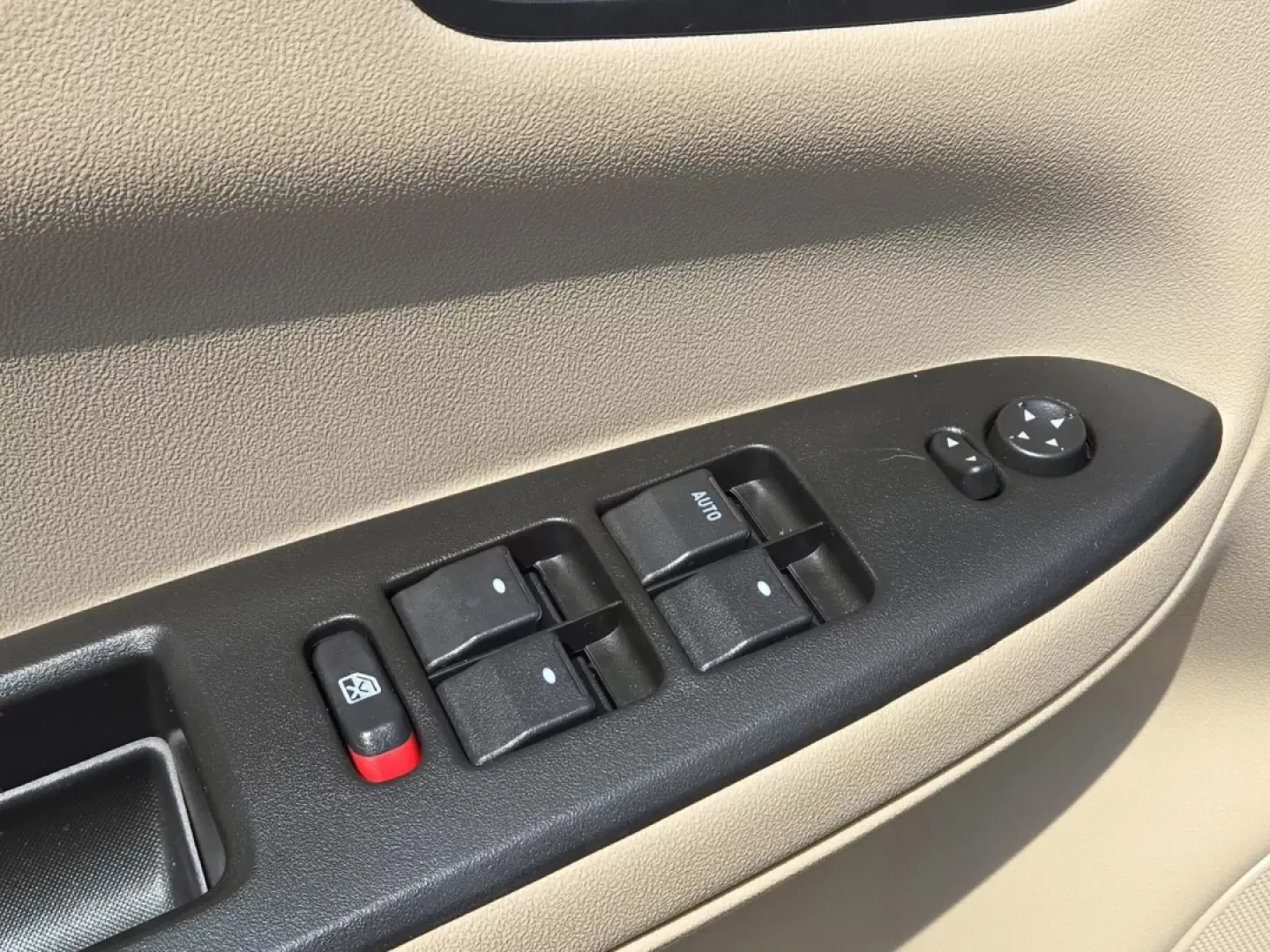 2010 /Neutral Chevrolet Impala LT (2G1WB5EN7A1) with an Other engine, located at 1430 Gateway Drive, Opelika, AL, 36801, (334) 239-0944, 32.637871, -85.409790 - **Discover the Perfect Family Sedan: 2010 Chevrolet Impala LT at Gils Auto in Phenix City, AL**<br /> <br /> Are you searching for a reliable vehicle that offers comfort, space, and style for your family or daily commute? Look no further than this stunning 2010 Chevrolet Impala LT, available now at - Photo#10