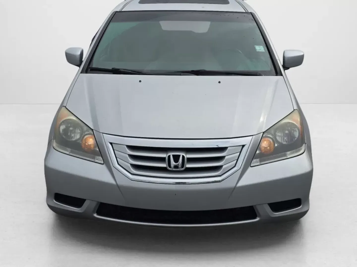 2010 Honda Odyssey EX-L (5FNRL3H70AB) with an Other engine, located at 1430 Gateway Drive, Opelika, AL, 36801, (334) 239-0944, 32.637871, -85.409790 - **Experience the Joy of Family Adventures with This 2010 Honda Odyssey EX-L!**<br /> <br /> Are you looking for the perfect vehicle to elevate your family outings and weekend getaways? Look no further! At Gils Auto in Phenix City, AL, we understand that life is about creating unforgettable memories, - Photo#1