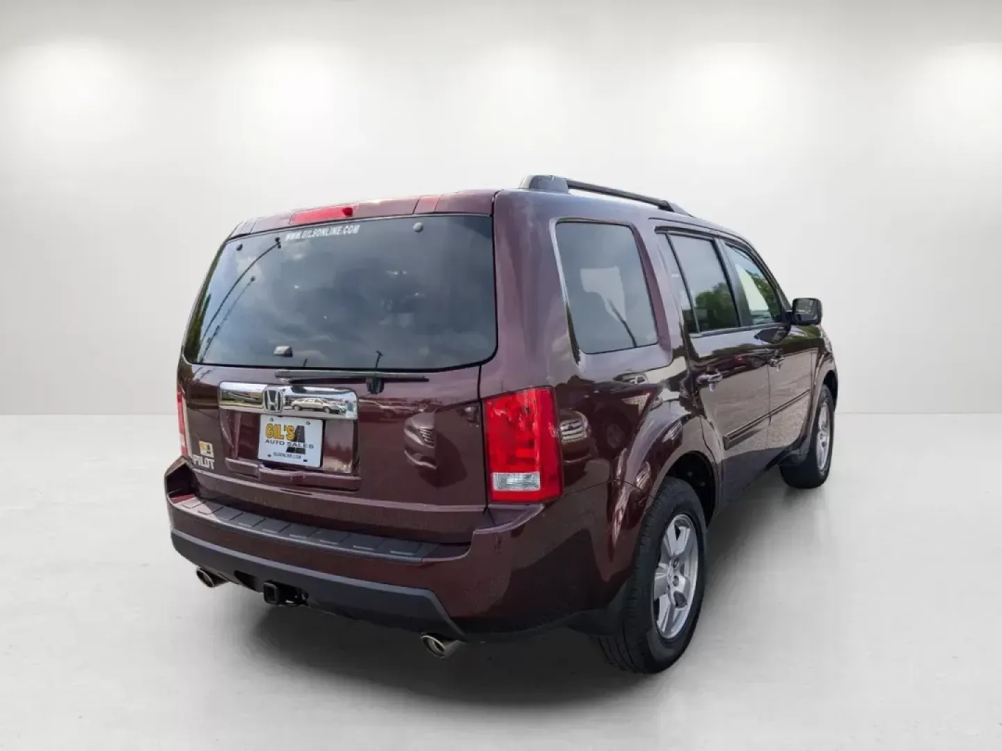 2010 Honda Pilot EX-L (5FNYF3H53AB) with an Gas V6 3.5L/212 engine, 5-Speed Automatic w/OD transmission, located at 7000 Northlake Connector, Columbus, GA, 31904, (706) 987-8085, 32.524975, -84.978134 - 2010 Honda Pilot EX-L - Photo#4