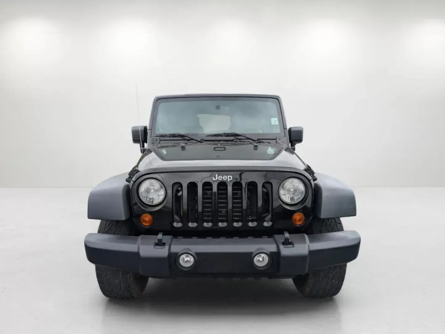 2010 /Dark Slate Gray/Medium Slate Gray Jeep Wrangler Unlimited Sport (1J4BA3H18AL) with an Gas V6 3.8L/231 engine, 4-Speed Automatic transmission, located at 3959 U.S. 80 W, Phenix City, AL, 36870, (334) 297-4885, 32.469296, -85.135185 - 2010 Jeep Wrangler Unlimited Sport - Photo#1