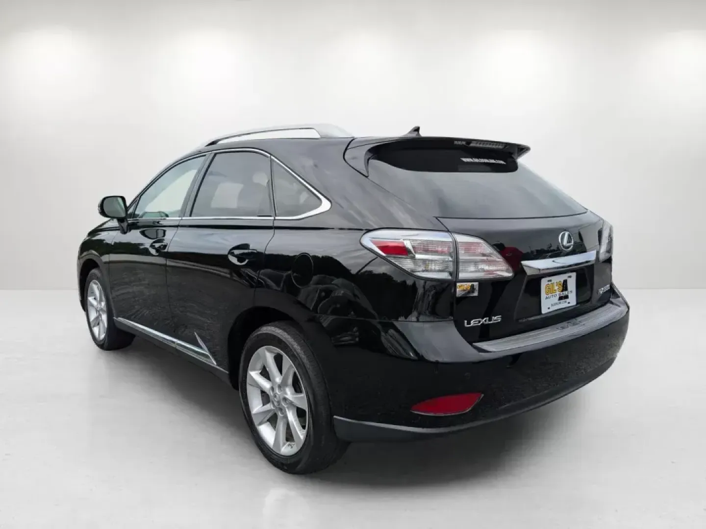 2010 Lexus RX 350 (2T2BK1BA0AC) with an Other engine, located at 3959 U.S. 80 W, Phenix City, AL, 36870, (334) 297-4885, 32.469296, -85.135185 - **Discover Your Next Adventure with the 2010 Lexus RX 350 at Gils Auto!**<br /> <br /> Are you ready to elevate your journey? The 2010 Lexus RX 350 is the ultimate SUV that perfectly blends luxury, performance, and practicality, making it a fantastic choice for families, commuters, and weekend adven - Photo#6