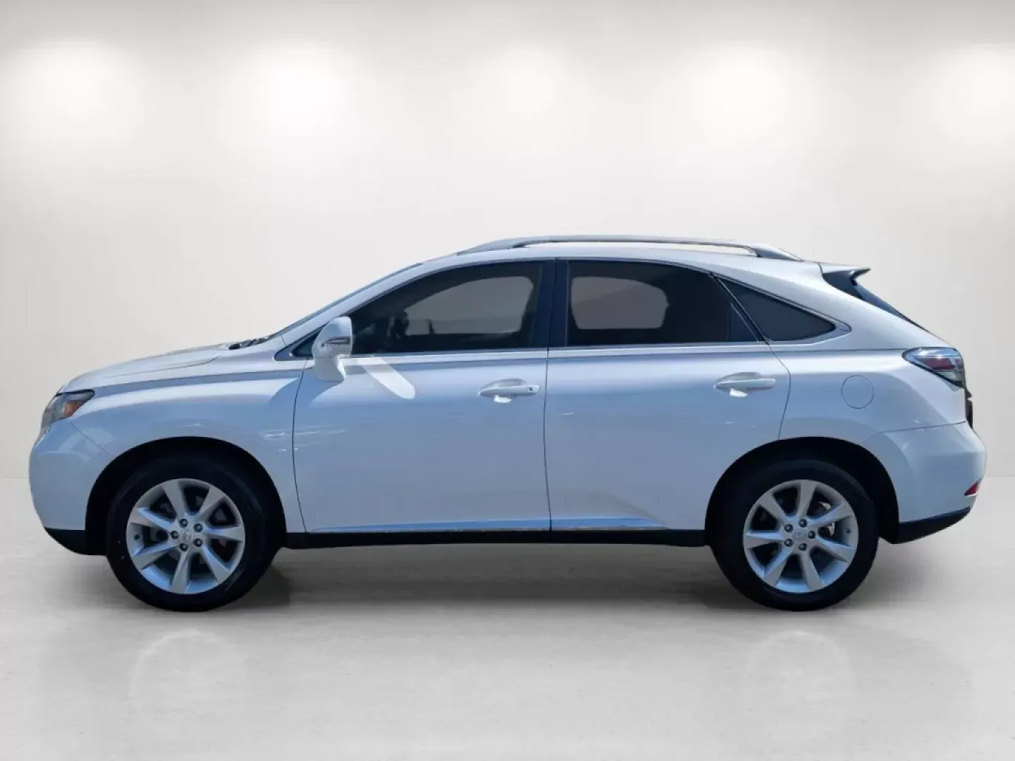 2010 Lexus RX 350 (2T2ZK1BA6AC) with an Other engine, located at 5115 14th Ave., Columbus, GA, 31904, (706) 323-0345, 32.511494, -84.971046 - **Discover Your Next Adventure with the 2010 Lexus RX 350 at Gils Auto!**<br /> <br /> Are you ready to elevate your lifestyle with a vehicle that blends luxury, reliability, and versatility? The 2010 Lexus RX 350 is the perfect SUV for those who love weekend adventures, family outings, or simply na - Photo#7