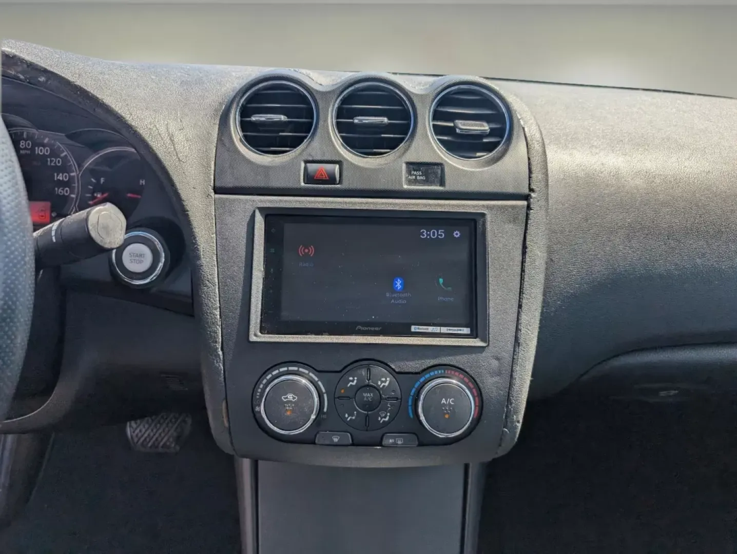 2010 Winter Frost Pearl /Charcoal Nissan Altima 2.5 S (1N4AL2AP9AN) with an Other engine, located at 521 Old Farm Lane Rd, Prattville, AL, 36066, (334) 325-1505, 32.482460, -86.416367 - Discover the perfect blend of style, comfort, and affordability with this 2010 Nissan Altima 2.5 S, ideal for budget-conscious buyers searching for a reliable sedan that fits seamlessly into their busy lifestyles. Whether you're commuting to work, running errands around Phenix City, or embarking on - Photo#13