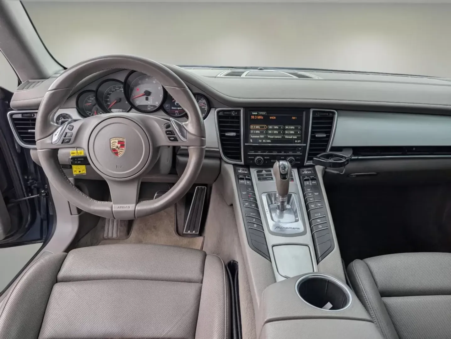 2010 Porsche Panamera 4S (WP0AB2A77AL) with an Other engine, located at 1430 Gateway Drive, Opelika, AL, 36801, (334) 239-0944, 32.637871, -85.409790 - Experience the thrill of driving a luxury vehicle without breaking the bank! At Gils Auto in Phenix City, AL, we are excited to present a stunning 2010 Porsche Panamera hatchback. This car is not just a means of transportation; it embodies a lifestyle of elegance and performance, perfect for those w - Photo#12