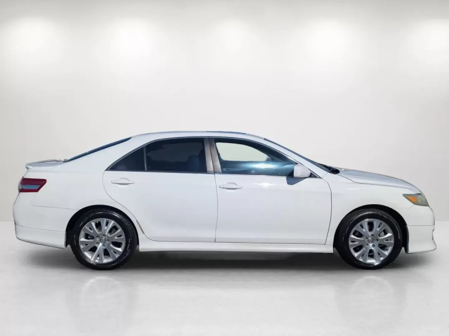 2010 Toyota Camry SE (4T1BF3EK6AU) with an Other engine, located at 804 22nd Ave, Phenix City, AL, 36870, (334) 297-1860, 32.484749, -85.024475 - **Experience Reliability and Comfort with This 2010 Toyota Camry at Gils Auto in Phenix City, AL!**<br /> <br /> Are you in the market for a dependable vehicle that effortlessly fits into your daily lifestyle? Whether you're commuting to work, running errands, or taking the family on weekend adventu - Photo#3