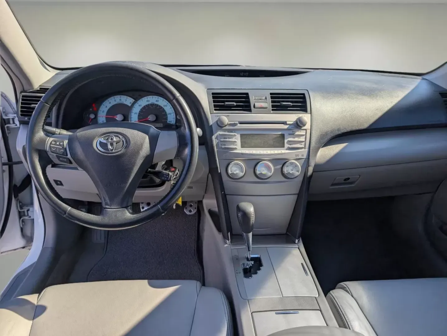 2010 Toyota Camry SE (4T1BF3EK6AU) with an Other engine, located at 804 22nd Ave, Phenix City, AL, 36870, (334) 297-1860, 32.484749, -85.024475 - **Experience Reliability and Comfort with This 2010 Toyota Camry at Gils Auto in Phenix City, AL!**<br /> <br /> Are you in the market for a dependable vehicle that effortlessly fits into your daily lifestyle? Whether you're commuting to work, running errands, or taking the family on weekend adventu - Photo#11