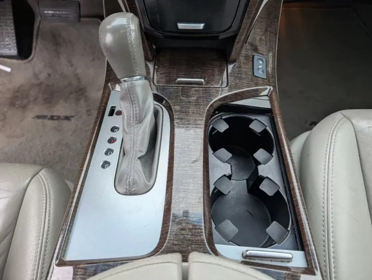 2011 Acura MDX (2HNYD2H29BH) with an Gas V6 3.7L/224 engine, 6-Speed Automatic w/OD transmission, located at 5115 14th Ave., Columbus, GA, 31904, (706) 323-0345, 32.511494, -84.971046 - **Unleash Adventure with the 2011 Acura MDX Your Perfect Family SUV!**<br /> <br /> Are you ready to elevate your family adventures or weekend road trips? The 2011 Acura MDX is more than just a car; it's the ultimate companion for making lasting memories with your loved ones. With its spacious inte - Photo#15
