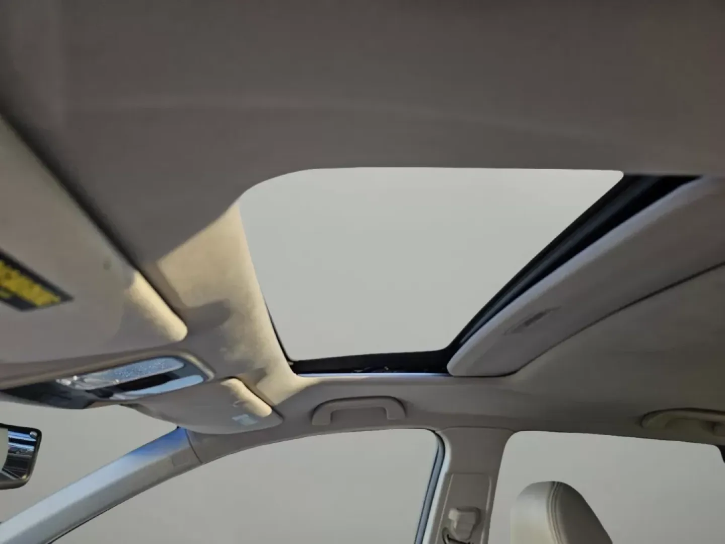 2011 Acura RDX (5J8TB2H23BA) with an Other engine, located at 5115 14th Ave., Columbus, GA, 31904, (706) 323-0345, 32.511494, -84.971046 - **Elevate Your Adventures with the 2011 Acura RDX at Gils Auto - Phenix City!**<br /> <br /> Are you ready to experience the perfect blend of style, comfort, and versatility? The 2011 Acura RDX is your ideal companion for weekend getaways, family outings, or daily commutes. With a sporty utility des - Photo#10