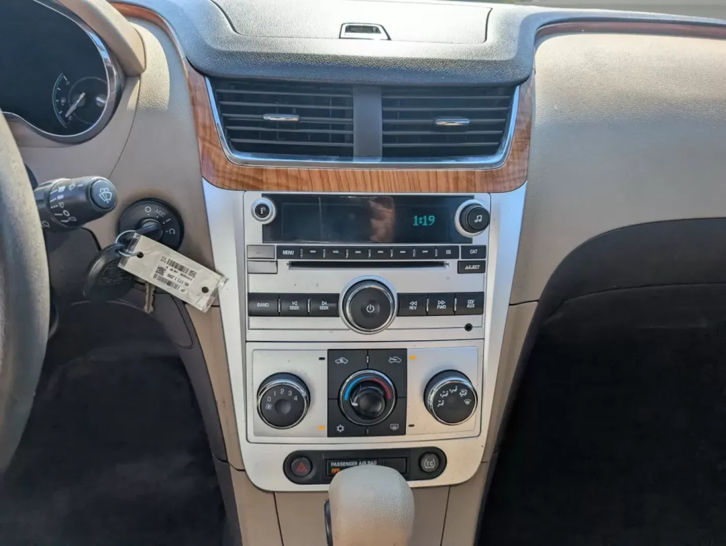 2011 /Cocoa/Cashmere Chevrolet Malibu LT w/1LT (1G1ZC5E19BF) with an Other engine, located at 3959 U.S. 80 W, Phenix City, AL, 36870, (334) 297-4885, 32.469296, -85.135185 - Looking for a reliable vehicle that fits your lifestyle and budget? Whether you're commuting to work, shuttling the kids around, or heading out for a weekend adventure, the 2011 Chevrolet Malibu LT w/1LT is the perfect companion. With its sleek design and thoughtful features, this sedan offers comfo - Photo#12