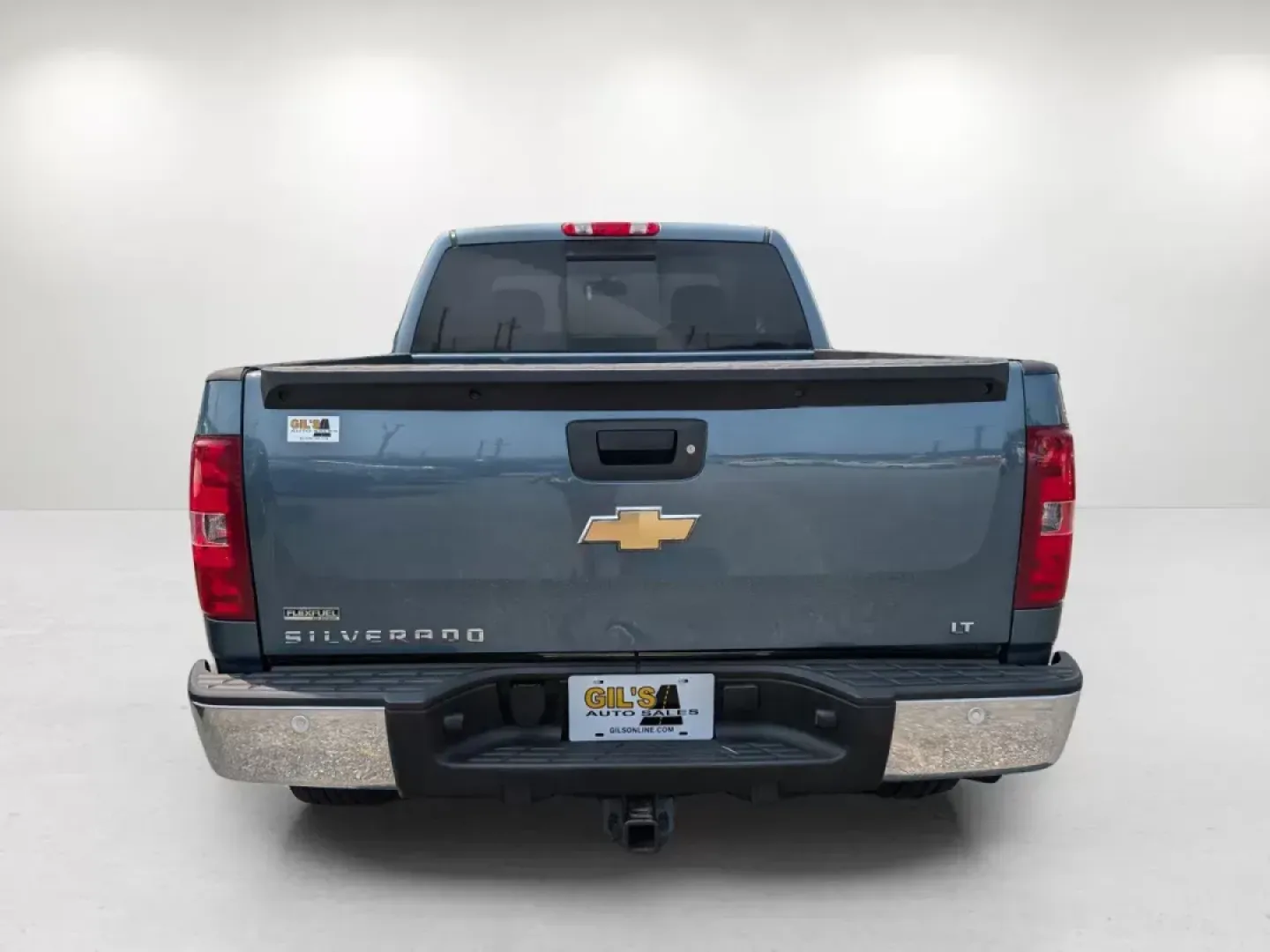 2011 /Ebony Chevrolet Silverado 1500 LT (1GCRKSE37BZ) with an Gas/Ethanol V8 5.3L/323 engine, 6-Speed Automatic transmission, located at 804 22nd Ave, Phenix City, AL, 36870, (334) 297-1860, 32.484749, -85.024475 - 2011 Chevrolet Silverado 1500 LT - Photo#5