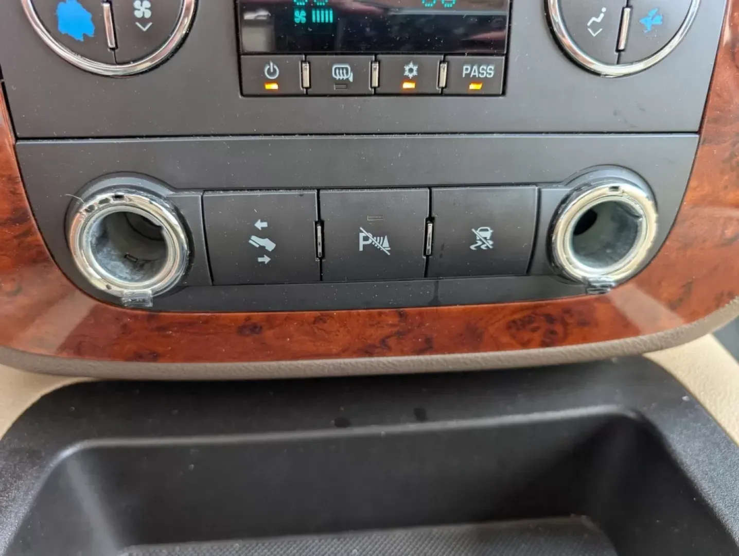 2011 /Dark Cashmere/Light Cashmere Chevrolet Silverado 1500 LTZ (3GCPKTE36BG) with an Other engine, located at 7000 Northlake Connector, Columbus, GA, 31904, (706) 987-8085, 32.524975, -84.978134 - **Unlock Adventure: 2011 Chevrolet Silverado 1500 LTZ - Your Ultimate Pickup Partner**<br /> <br /> Are you ready to elevate your driving experience with a vehicle that's as rugged as it is refined? Meet the 2011 Chevrolet Silverado 1500 LTZ, a crew cab pickup designed for those who appreciate both - Photo#12