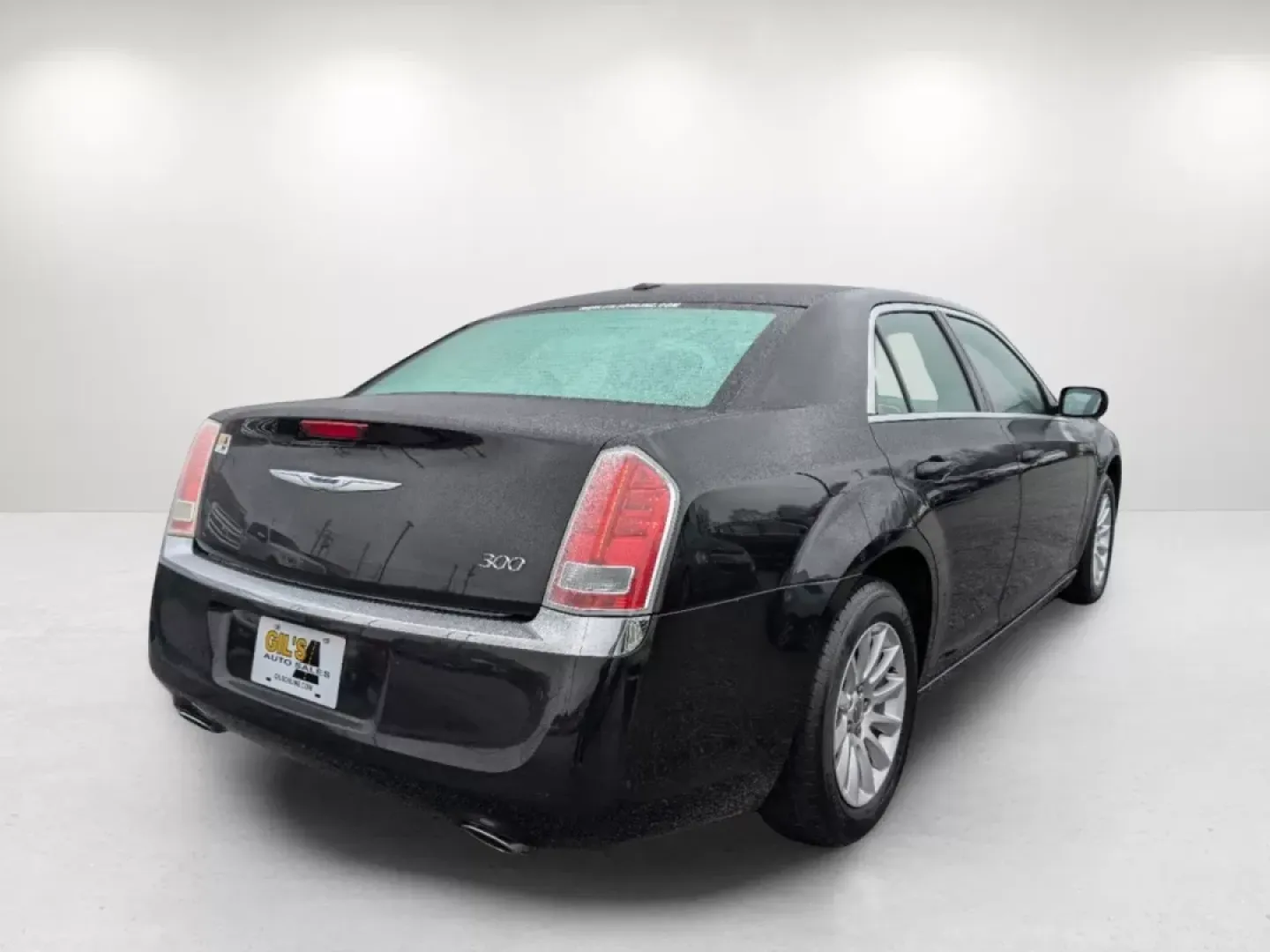 2011 /Black Interior Chrysler 300 (2C3CA4CGXBH) with an Other engine, located at 3959 U.S. 80 W, Phenix City, AL, 36870, (334) 297-4885, 32.469296, -85.135185 - **Elevate Your Driving Experience with the 2011 Chrysler 300 at Gils Auto in Phenix City, AL!**<br /> <br /> Imagine gliding through the streets of Phenix City in a stylish sedan that not only turns heads but also meets your lifestyle needs. Whether you're commuting to work, shuttling the kids to sc - Photo#4