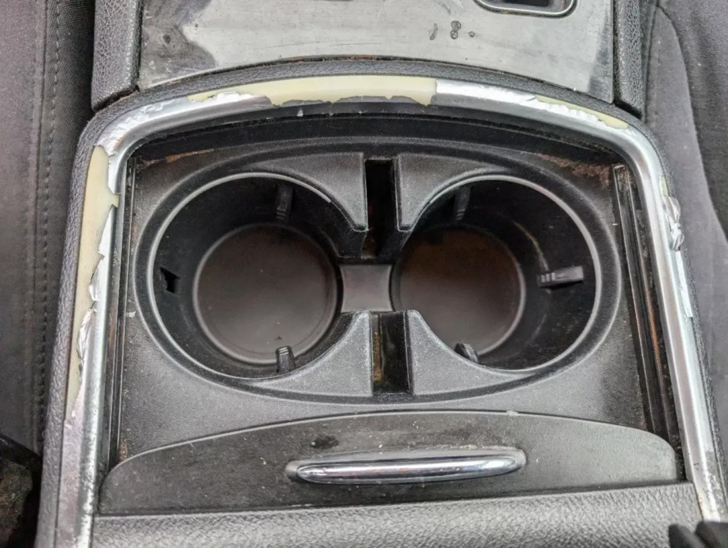 2011 /Black Interior Chrysler 300 (2C3CA4CGXBH) with an Other engine, located at 3959 U.S. 80 W, Phenix City, AL, 36870, (334) 297-4885, 32.469296, -85.135185 - **Elevate Your Driving Experience with the 2011 Chrysler 300 at Gils Auto in Phenix City, AL!**<br /> <br /> Imagine gliding through the streets of Phenix City in a stylish sedan that not only turns heads but also meets your lifestyle needs. Whether you're commuting to work, shuttling the kids to sc - Photo#14