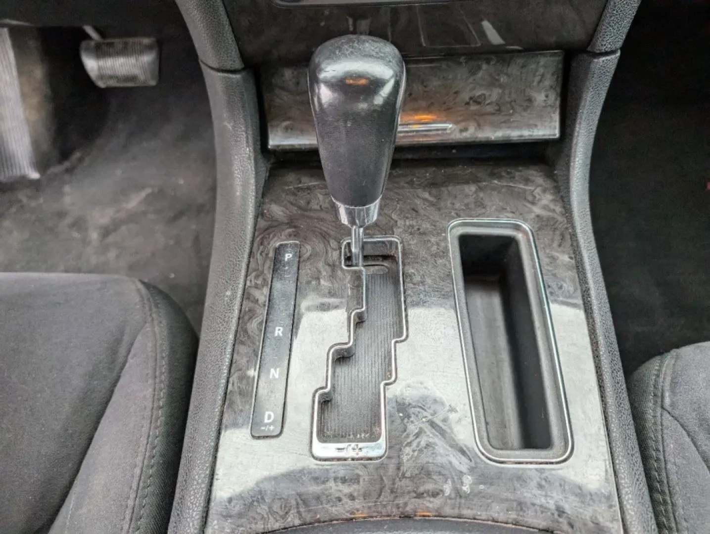 2011 /Black Interior Chrysler 300 (2C3CA4CGXBH) with an Other engine, located at 3959 U.S. 80 W, Phenix City, AL, 36870, (334) 297-4885, 32.469296, -85.135185 - **Elevate Your Driving Experience with the 2011 Chrysler 300 at Gils Auto in Phenix City, AL!**<br /> <br /> Imagine gliding through the streets of Phenix City in a stylish sedan that not only turns heads but also meets your lifestyle needs. Whether you're commuting to work, shuttling the kids to sc - Photo#15