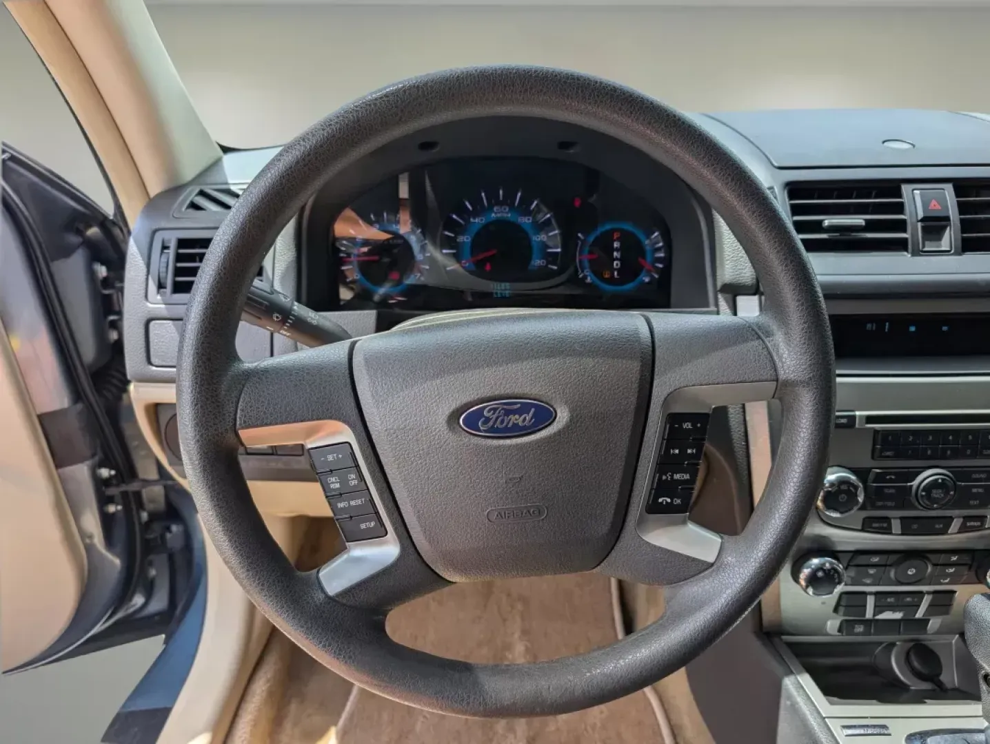 2011 Ford Fusion SE (3FAHP0HAXBR) with an Other engine, located at 521 Old Farm Lane Rd, Prattville, AL, 36066, (334) 325-1505, 32.482460, -86.416367 - **Discover Your Next Adventure with the 2011 Ford Fusion SE at Gils Auto in Phenix City!**<br /> <br /> Are you searching for the perfect sedan that fits seamlessly into your lifestyle? Look no further! The 2011 Ford Fusion SE is an ideal choice for those who appreciate a blend of comfort, style, an - Photo#12