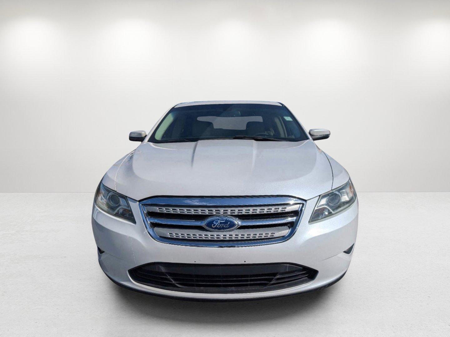 2011 Ford Taurus SEL (1FAHP2EW0BG) with an Gas V6 3.5L/213 engine, 6-Speed Automatic w/OD SelectShift transmission, located at 3959 U.S. 80 W, Phenix City, AL, 36870, (334) 297-4885, 32.469296, -85.135185 - 2011 Ford Taurus SEL - Photo#1
