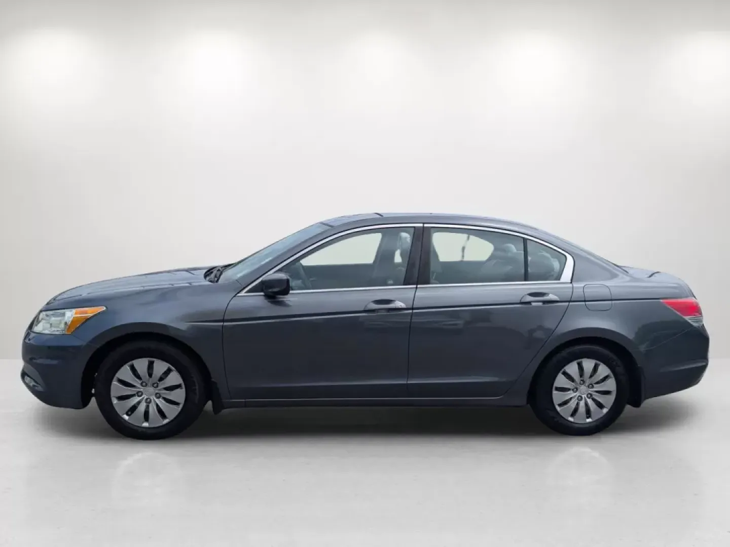 2011 Honda Accord Sdn LX (1HGCP2F39BA) with an Other engine, located at 5115 14th Ave., Columbus, GA, 31904, (706) 323-0345, 32.511494, -84.971046 - ### Discover the 2011 Honda Accord LX Your Ideal Commuter Sedan from Gils Auto in Phenix City, AL!<br /> <br /> If you're in the market for a reliable and stylish vehicle that effortlessly fits into your daily life, look no further than the 2011 Honda Accord LX. Whether you're commuting to work, ru - Photo#7