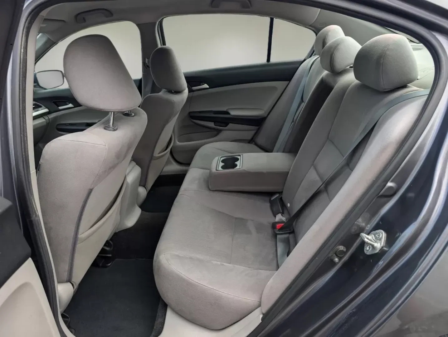 2011 Honda Accord Sdn LX (1HGCP2F39BA) with an Other engine, located at 5115 14th Ave., Columbus, GA, 31904, (706) 323-0345, 32.511494, -84.971046 - ### Discover the 2011 Honda Accord LX Your Ideal Commuter Sedan from Gils Auto in Phenix City, AL!<br /> <br /> If you're in the market for a reliable and stylish vehicle that effortlessly fits into your daily life, look no further than the 2011 Honda Accord LX. Whether you're commuting to work, ru - Photo#10
