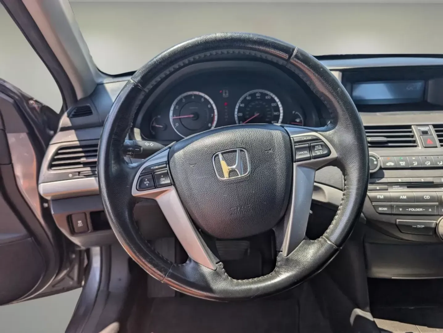2011 Honda Accord Sdn SE (1HGCP2F67BA) with an Other engine, located at 521 Old Farm Lane Rd, Prattville, AL, 36066, (334) 325-1505, 32.482460, -86.416367 - Discover your next adventure with the 2011 Honda Accord SE, a sedan that effortlessly blends style, comfort, and reliability. Whether you're commuting to work, ferrying the kids to soccer practice, or planning a weekend getaway, this car is designed to meet the diverse needs of today's busy lifestyl - Photo#15