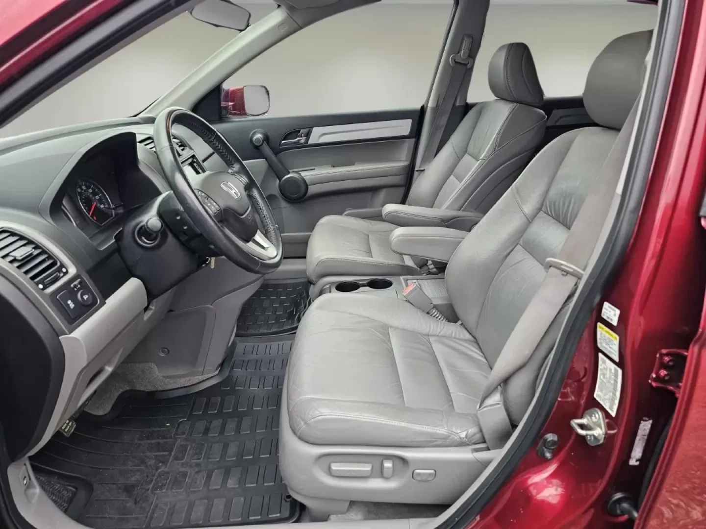 2011 Honda CR-V EX-L (5J6RE4H71BL) with an Other engine, located at 521 Old Farm Lane Rd, Prattville, AL, 36066, (334) 325-1505, 32.482460, -86.416367 - **Elevate Your Adventures with the 2011 Honda CR-V EX-L!**<br /> <br /> Are you looking for the perfect companion for weekend getaways, school runs, or long commutes? Look no further than this stunning 2011 Honda CR-V EX-L, available now at Gils Auto in Phenix City, AL. This Sport Utility Vehicle (S - Photo#9