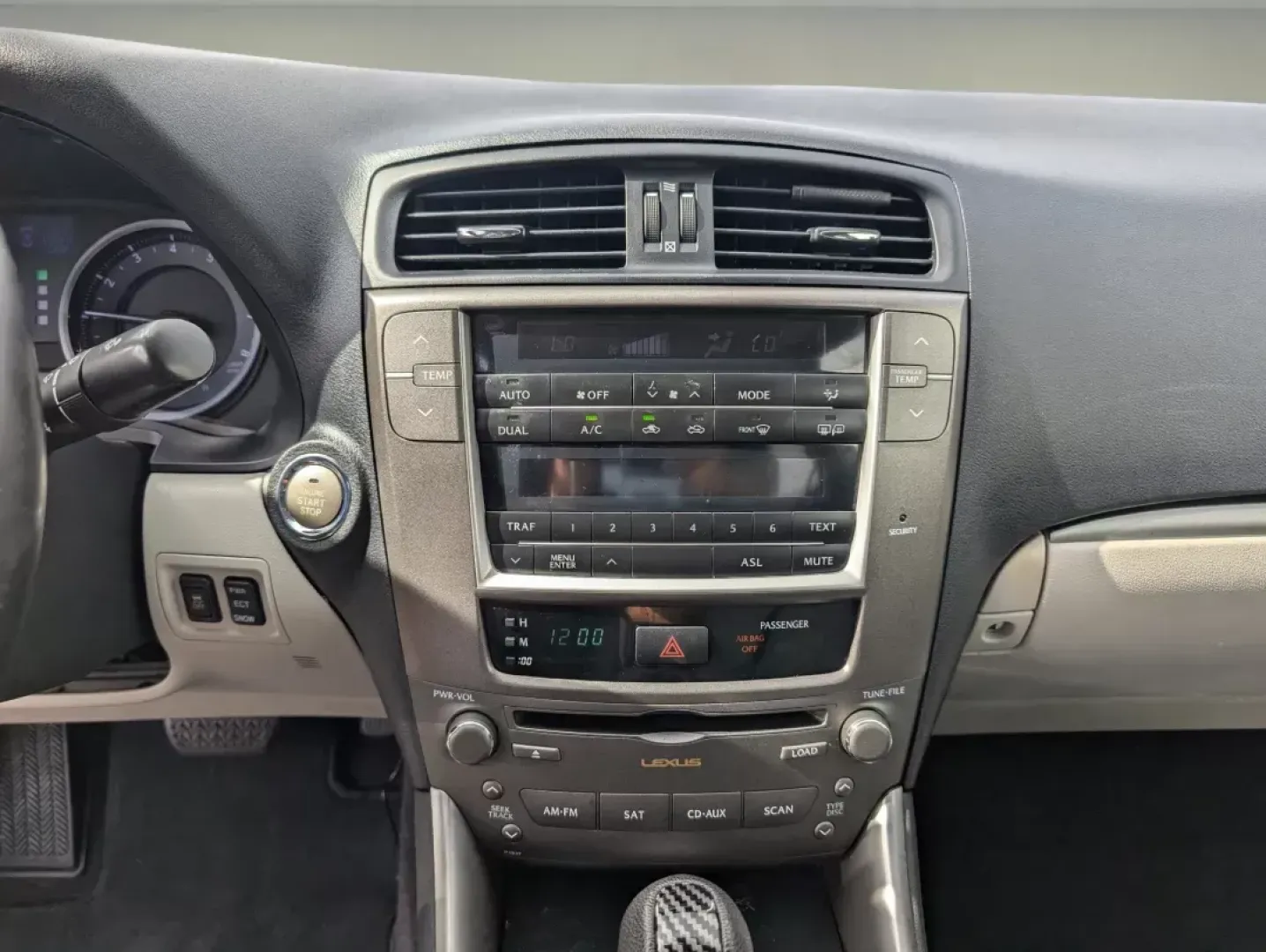 2011 Lexus IS 250 (JTHBF5C21B5) with an Other engine, located at 1430 Gateway Drive, Opelika, AL, 36801, (334) 239-0944, 32.637871, -85.409790 - **Discover Your Next Adventure with the 2011 Lexus IS 250 at Gils Auto in Phenix City!**<br /> <br /> Are you in search of a stylish sedan that offers both comfort and performance for weekend getaways or long commutes? Look no further! The 2011 Lexus IS 250 is the perfect vehicle for those who appre - Photo#14