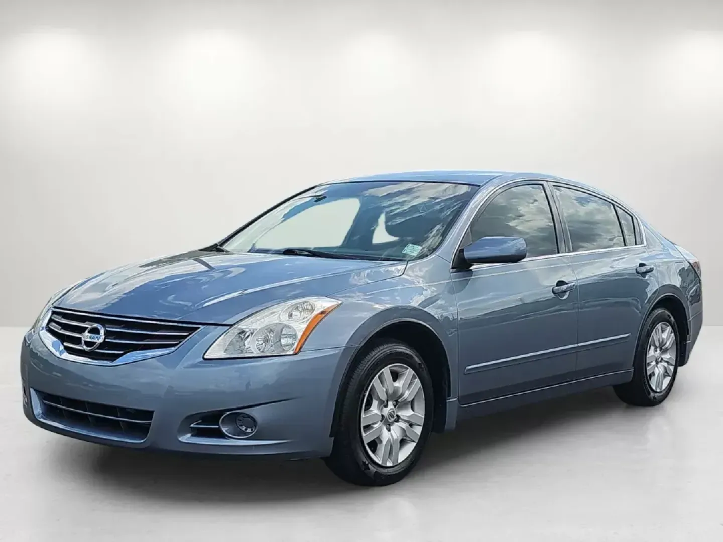 2011 /Frost Nissan Altima 2.5 S (1N4AL2AP2BC) with an Gas I4 2.5L/ engine, 1-Speed Continuously Variable transmission, located at 521 Old Farm Lane Rd, Prattville, AL, 36066, (334) 325-1505, 32.482460, -86.416367 - 2011 Nissan Altima 2.5 S - Photo#1