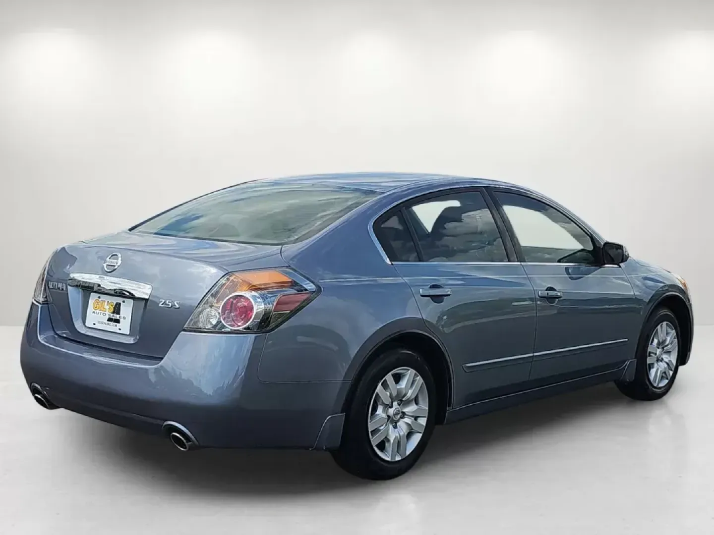 2011 /Frost Nissan Altima 2.5 S (1N4AL2AP2BC) with an Gas I4 2.5L/ engine, 1-Speed Continuously Variable transmission, located at 521 Old Farm Lane Rd, Prattville, AL, 36066, (334) 325-1505, 32.482460, -86.416367 - 2011 Nissan Altima 2.5 S - Photo#5