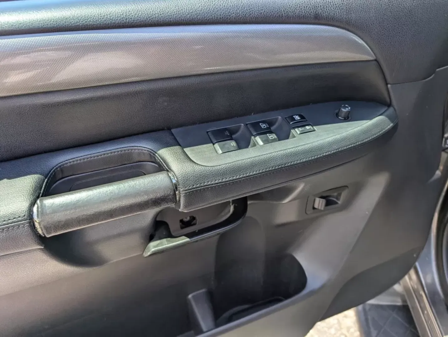 2011 /Charcoal Nissan Armada SV (5N1BA0ND8BN) with an Other engine, located at 3959 U.S. 80 W, Phenix City, AL, 36870, (334) 297-4885, 32.469296, -85.135185 - **Elevate Your Family Adventures with the 2011 Nissan Armada SV at Gils Auto - Opelika!**<br /> <br /> Are you ready to take your family on unforgettable road trips or explore the great outdoors? The 2011 Nissan Armada SV is the perfect companion for growing families and adventurous spirits alike. T - Photo#8
