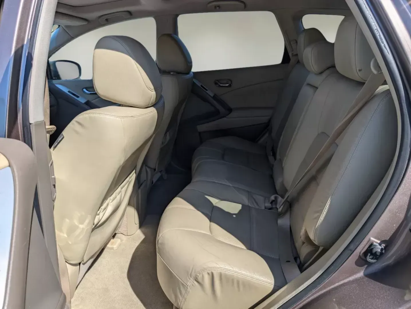 2011 /Beige Nissan Murano SL (JN8AZ1MU3BW) with an Gas V6 3.5L/ engine, 1-Speed Continuously Variable Ratio transmission, located at 804 22nd Ave, Phenix City, AL, 36870, (334) 297-1860, 32.484749, -85.024475 - 2011 Nissan Murano SL - Photo#10