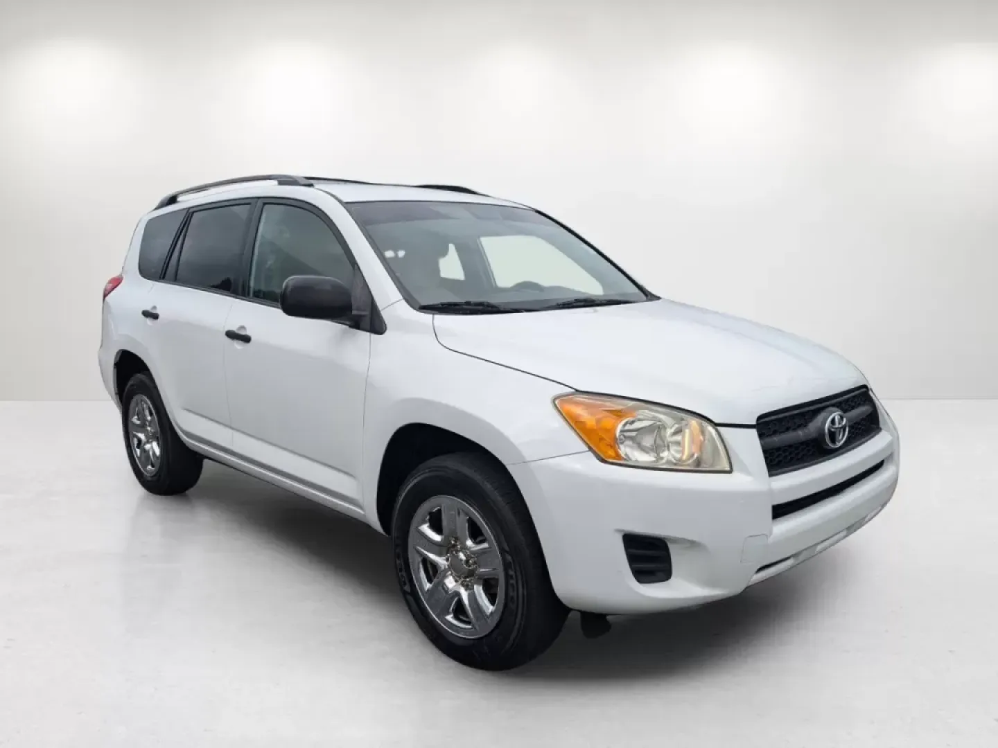 2011 Toyota RAV4 (JTMZF4DV9B5) with an Other engine, located at 3959 U.S. 80 W, Phenix City, AL, 36870, (334) 297-4885, 32.469296, -85.135185 - **Unleash New Adventures with the 2011 Toyota RAV4 Perfect for Everyday Explorers!**<br /> <br /> Are you ready to elevate your daily commute or family road trips? The 2011 Toyota RAV4 is the versatile SUV you've been searching for! With ample space, reliable performance, and a fuel-efficient desig - Photo#3