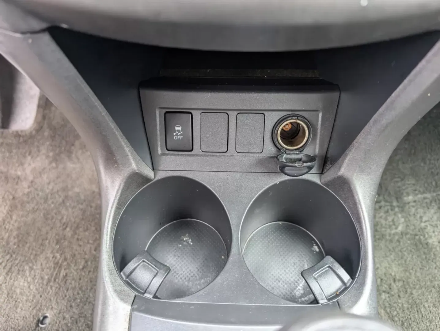 2011 Toyota RAV4 (JTMZF4DV9B5) with an Other engine, located at 3959 U.S. 80 W, Phenix City, AL, 36870, (334) 297-4885, 32.469296, -85.135185 - **Unleash New Adventures with the 2011 Toyota RAV4 Perfect for Everyday Explorers!**<br /> <br /> Are you ready to elevate your daily commute or family road trips? The 2011 Toyota RAV4 is the versatile SUV you've been searching for! With ample space, reliable performance, and a fuel-efficient desig - Photo#15