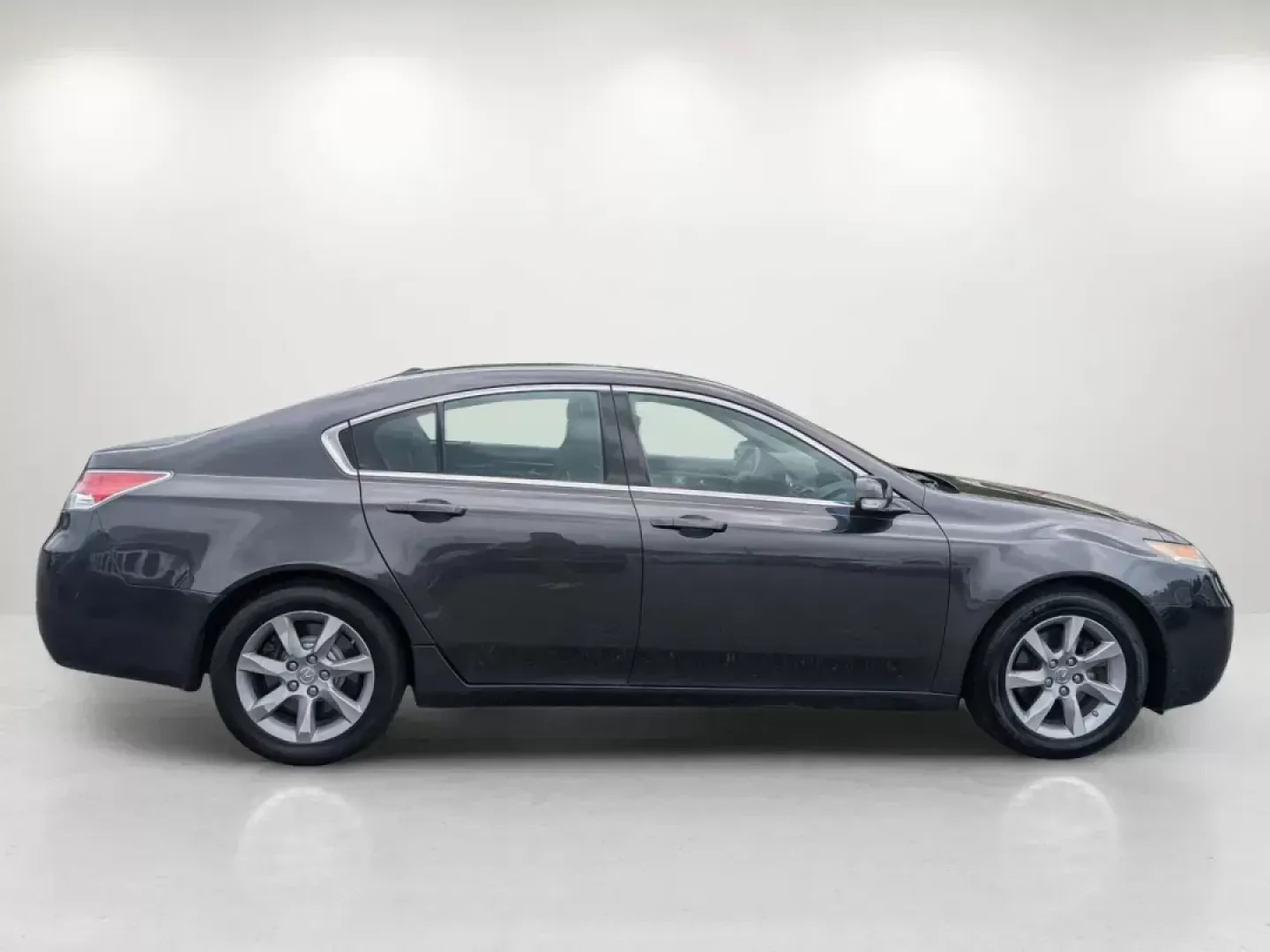 2012 Acura TL Auto (19UUA8F2XCA) with an Other engine, located at 5115 14th Ave., Columbus, GA, 31904, (706) 323-0345, 32.511494, -84.971046 - **Elevate Your Daily Drive with the Luxurious 2012 Acura TL! Perfect for Columbus Commuters and Families Alike!**<br /> <br /> Are you looking for a sophisticated vehicle that combines style, comfort, and reliability? Look no further than this stunning 2012 Acura TL, available now at Gils Auto - Col - Photo#4