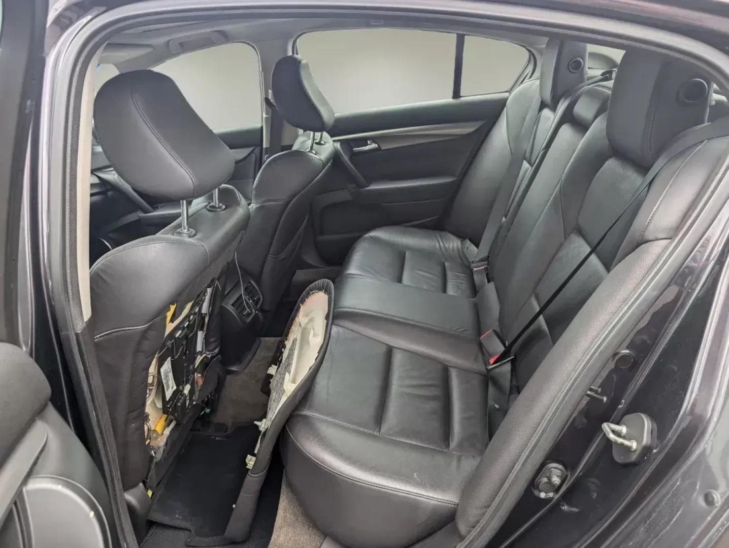 2012 Acura TL Auto (19UUA8F2XCA) with an Other engine, located at 5115 14th Ave., Columbus, GA, 31904, (706) 323-0345, 32.511494, -84.971046 - **Elevate Your Daily Drive with the Luxurious 2012 Acura TL! Perfect for Columbus Commuters and Families Alike!**<br /> <br /> Are you looking for a sophisticated vehicle that combines style, comfort, and reliability? Look no further than this stunning 2012 Acura TL, available now at Gils Auto - Col - Photo#11