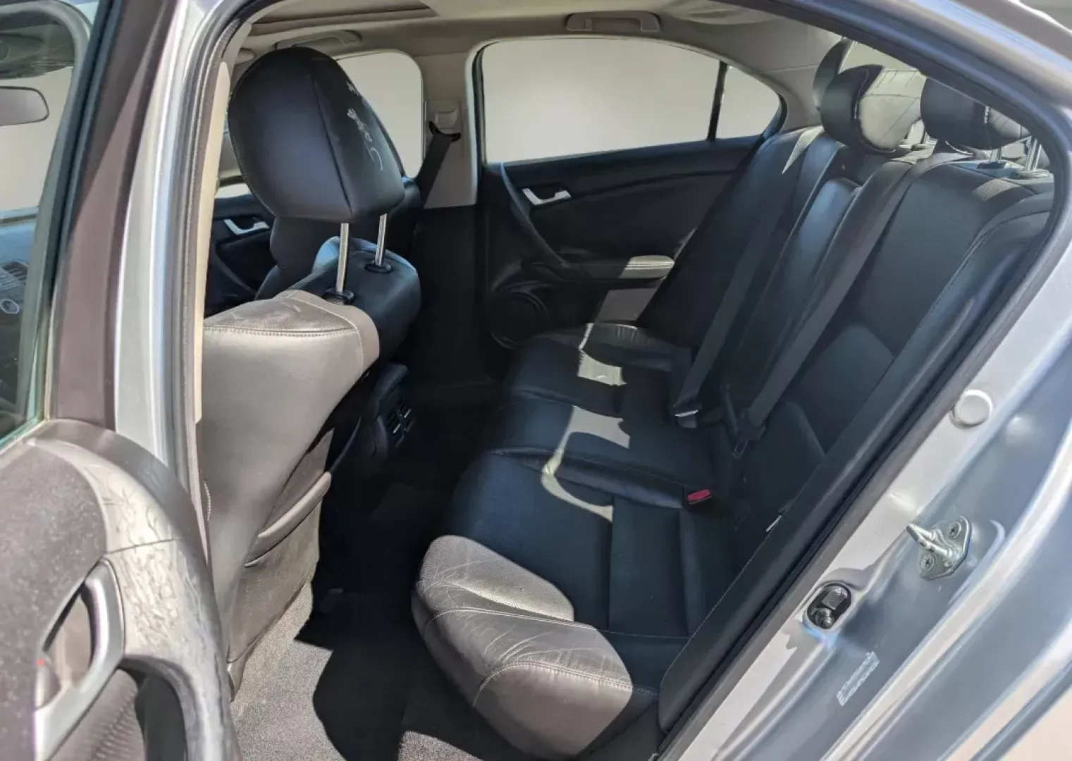 2012 Acura TSX (JH4CU2F44CC) with an Gas I4 2.4L/144 engine, 5-Speed Automatic transmission, located at 804 22nd Ave, Phenix City, AL, 36870, (334) 297-1860, 32.484749, -85.024475 - Are you in search of a reliable vehicle that perfectly balances style, comfort, and everyday practicality? Look no further! At Gils Auto - Phenix City #2, located at 804 22nd Ave in Phenix City, AL, we are excited to present an exceptional opportunity for budget-conscious buyers and families alike. - Photo#11