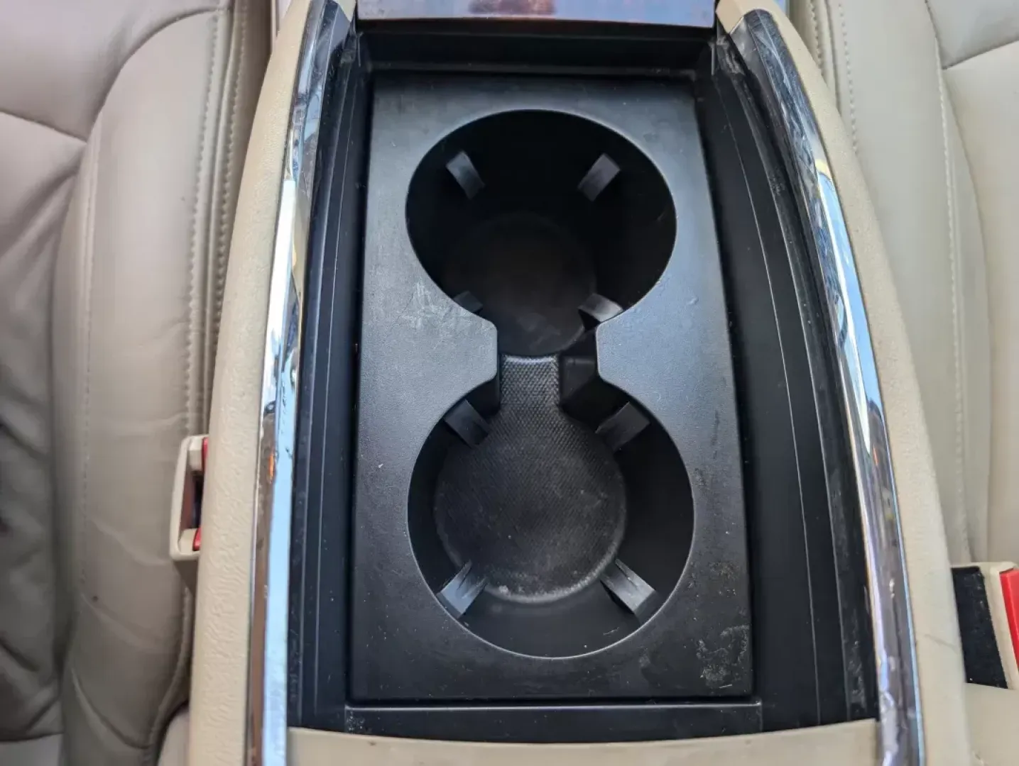 2012 /Cashmere Buick LaCrosse Leather (1G4GC5G36CF) with an Other engine, located at 3959 U.S. 80 W, Phenix City, AL, 36870, (334) 297-4885, 32.469296, -85.135185 - **Discover Your Next Adventure with the 2012 Buick LaCrosse at Gils Auto!**<br /> <br /> Are you ready to elevate your driving experience? Whether you're commuting to work, shuttling the kids to soccer practice, or planning a weekend getaway, the 2012 Buick LaCrosse is the perfect companion for ever - Photo#14