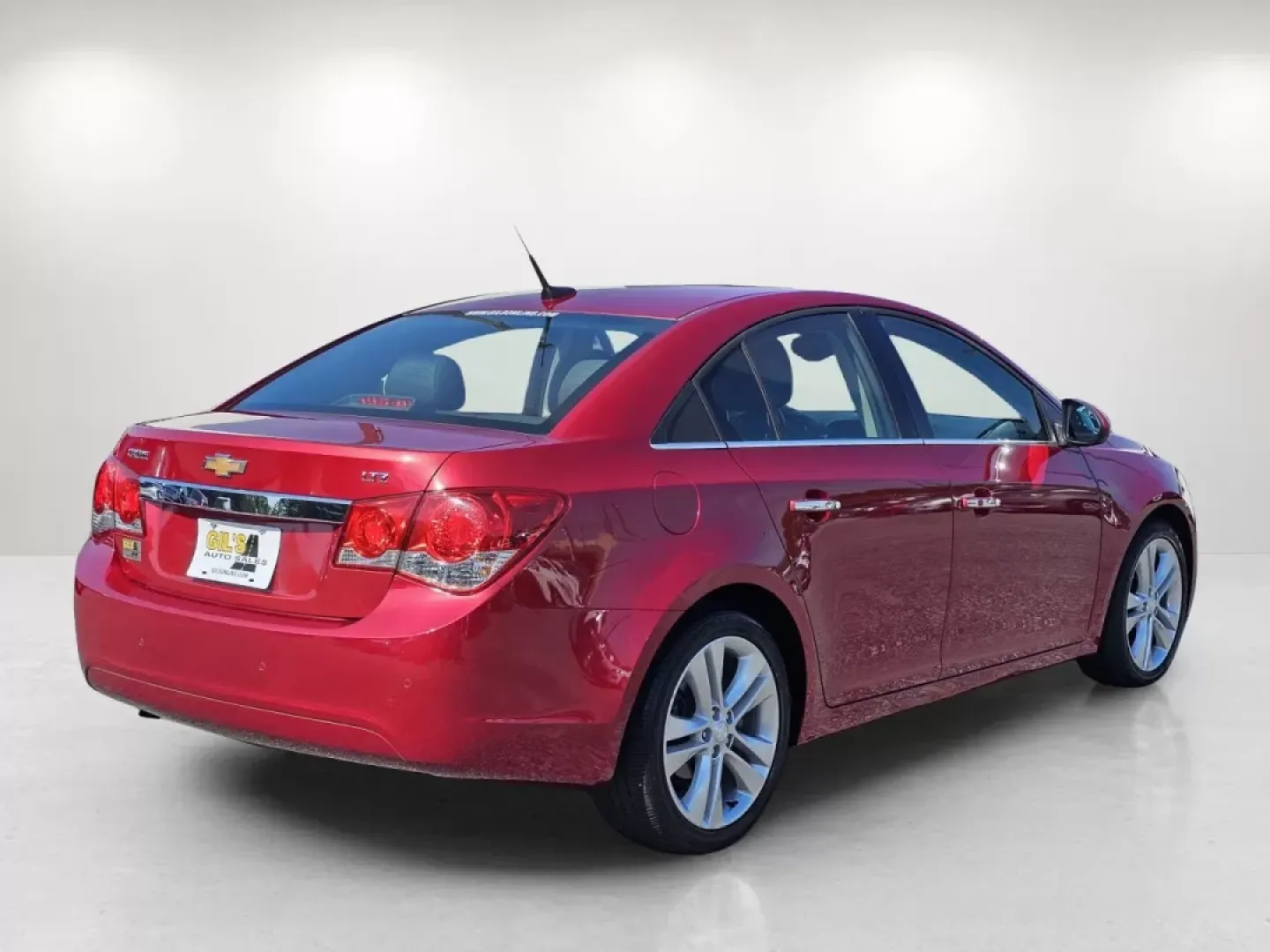 2012 /Jet Black Chevrolet Cruze LTZ (1G1PH5SC9C7) with an Other engine, located at 1430 Gateway Drive, Opelika, AL, 36801, (334) 239-0944, 32.637871, -85.409790 - Are you ready to elevate your daily commute or weekend adventures? Meet the 2012 Chevrolet Cruze LTZ, a stylish and efficient sedan that perfectly combines performance with sophistication. With its spacious interior and cutting-edge features, this vehicle is ideal for budget-conscious buyers looking - Photo#4