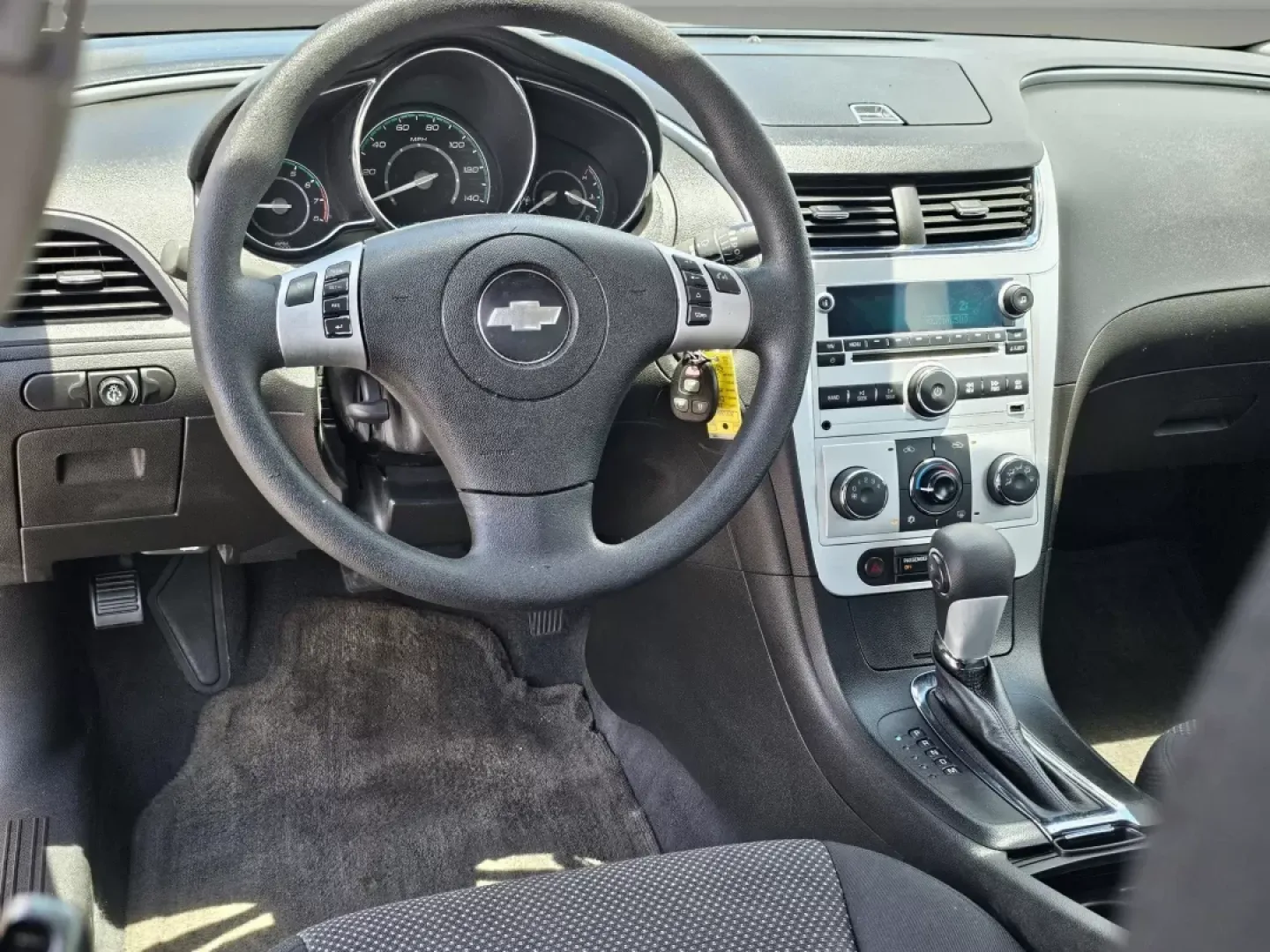 2012 /Ebony Chevrolet Malibu LT w/1LT (1G1ZC5E02CF) with an Other engine, located at 521 Old Farm Lane Rd, Prattville, AL, 36066, (334) 325-1505, 32.482460, -86.416367 - Experience the perfect blend of comfort, style, and reliability with the 2012 Chevrolet Malibu LT, available now at Gils Auto in Prattville, AL! Whether you're a daily commuter navigating the busy streets of downtown or a family looking for a dependable sedan for weekend adventures, this vehicle is - Photo#16