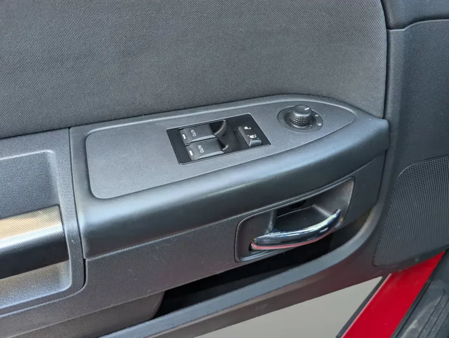 2012 /Dark Slate Gray Interior Dodge Challenger SXT (2C3CDYAG1CH) with an Gas V6 3.6L/220 engine, 5-Speed Automatic transmission, located at 5115 14th Ave., Columbus, GA, 31904, (706) 323-0345, 32.511494, -84.971046 - 2012 Dodge Challenger SXT - Photo#8