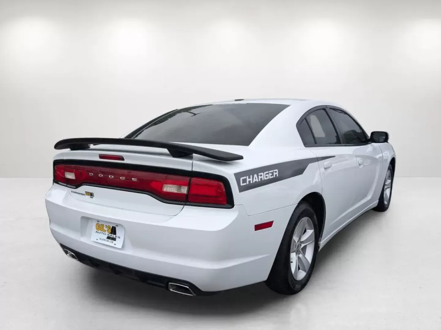 2012 /Black/Light Frost Beige Interior Dodge Charger SE (2C3CDXBG6CH) with an Other engine, located at 521 Old Farm Lane Rd, Prattville, AL, 36066, (334) 325-1505, 32.482460, -86.416367 - **Discover Your Next Adventure with the 2012 Dodge Charger SE at Gils Auto!**<br /> <br /> Are you ready to elevate your driving experience? Whether you're a daily commuter navigating the streets of Phenix City or a family seeking a reliable vehicle for weekend getaways, the 2012 Dodge Charger SE is - Photo#4