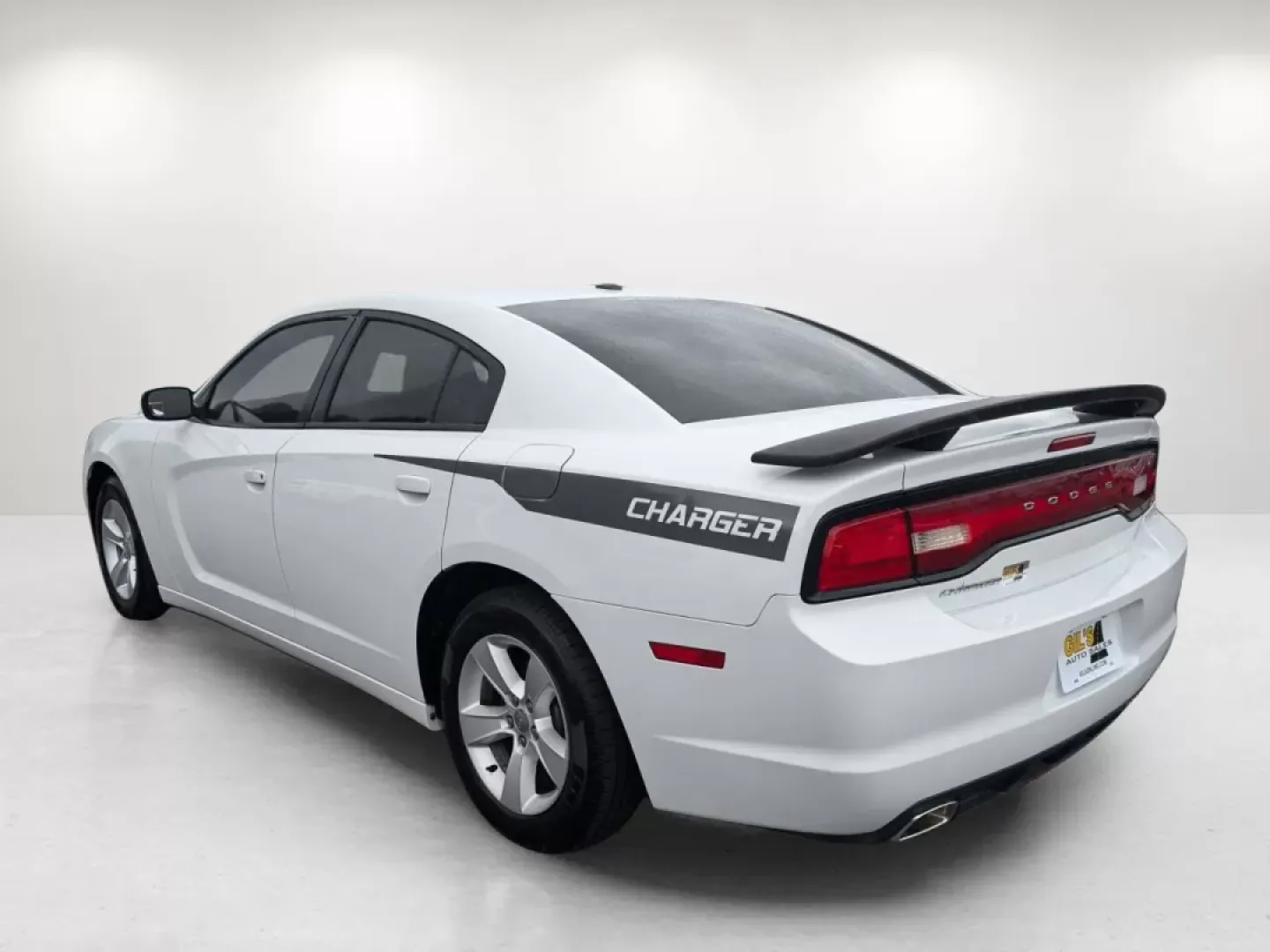 2012 /Black/Light Frost Beige Interior Dodge Charger SE (2C3CDXBG6CH) with an Other engine, located at 521 Old Farm Lane Rd, Prattville, AL, 36066, (334) 325-1505, 32.482460, -86.416367 - **Discover Your Next Adventure with the 2012 Dodge Charger SE at Gils Auto!**<br /> <br /> Are you ready to elevate your driving experience? Whether you're a daily commuter navigating the streets of Phenix City or a family seeking a reliable vehicle for weekend getaways, the 2012 Dodge Charger SE is - Photo#6