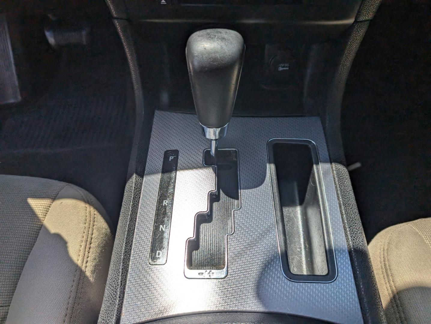 2012 /Black/Light Frost Beige Interior Dodge Charger SE (2C3CDXBG6CH) with an Gas V6 3.6L/220 engine, 5-Speed Automatic transmission, located at 7000 Northlake Connector, Columbus, GA, 31904, (706) 987-8085, 32.524975, -84.978134 - 2012 Dodge Charger SE - Photo#13