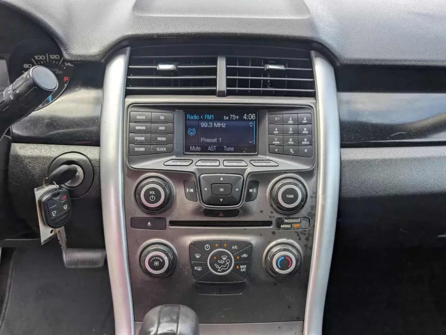2012 Ford Edge SE (2FMDK3GC3CB) with an Other engine, located at 7000 Northlake Connector, Columbus, GA, 31904, (706) 987-8085, 32.524975, -84.978134 - **Drive Your Adventures with the 2012 Ford Edge SE Perfect for Growing Families!**<br /> <br /> Elevate your daily commute and weekend getaways with the 2012 Ford Edge SE, an SUV designed for those who crave versatility and comfort in every journey. Whether you're navigating busy city streets or em - Photo#12