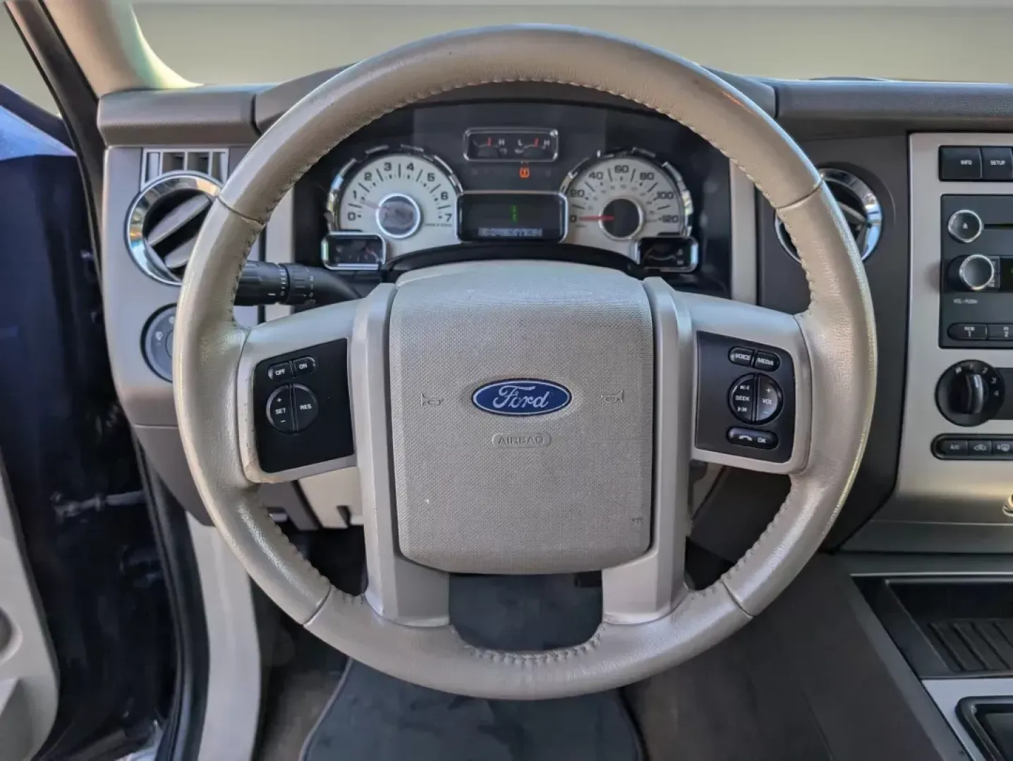 2012 Ford Expedition EL XLT (1FMJK1H57CE) with an Gas/Ethanol V8 5.4L/330 engine, 6-Speed Automatic transmission, located at 5115 14th Ave., Columbus, GA, 31904, (706) 323-0345, 32.511494, -84.971046 - 2012 Ford Expedition EL XLT - Photo#16