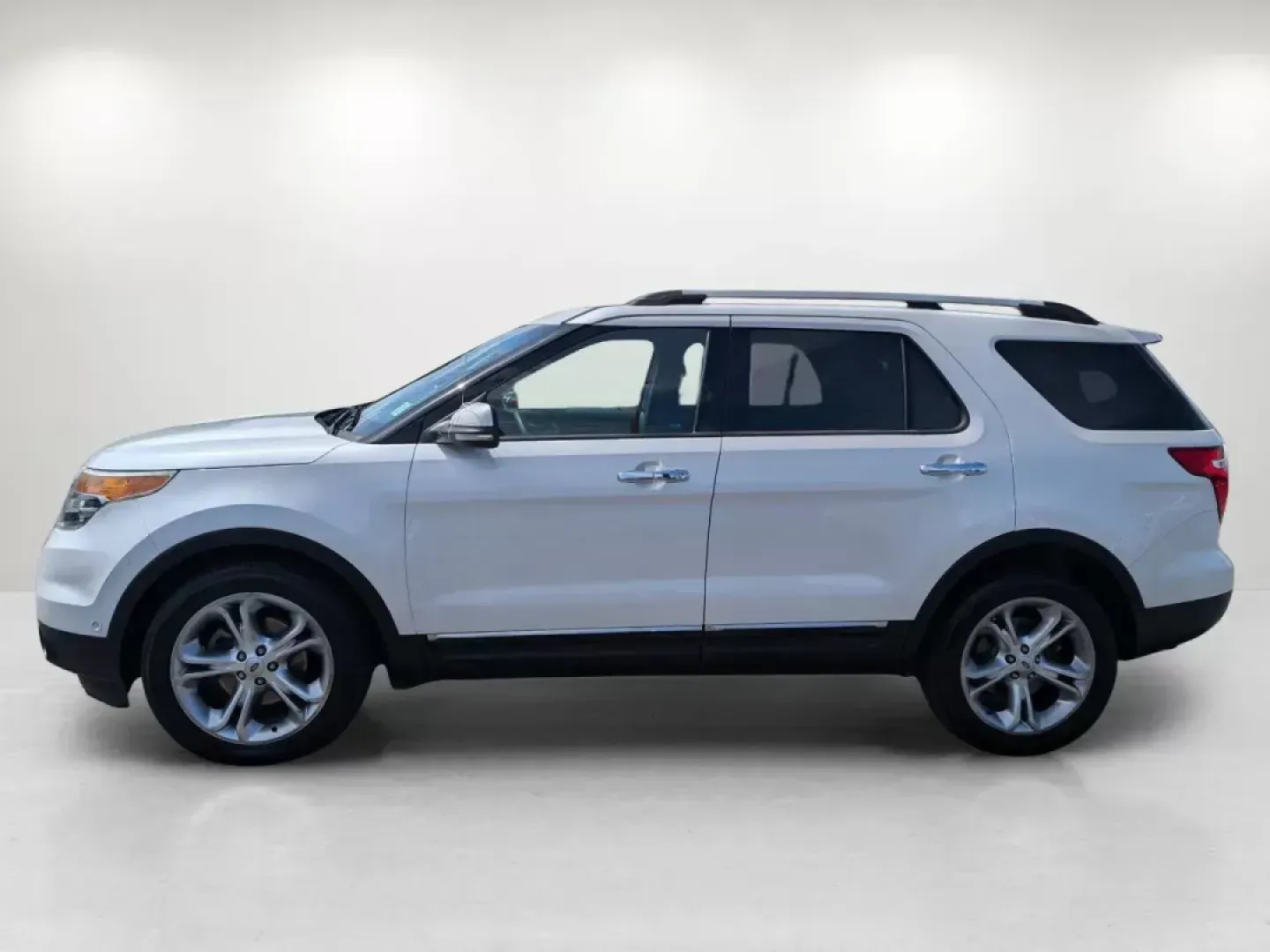 2012 Ford Explorer Limited (1FMHK7F83CG) with an Gas V6 3.5L/213 engine, 6-Speed Automatic w/manual shift transmission, located at 7000 Northlake Connector, Columbus, GA, 31904, (706) 987-8085, 32.524975, -84.978134 - 2012 Ford Explorer Limited - Photo#0