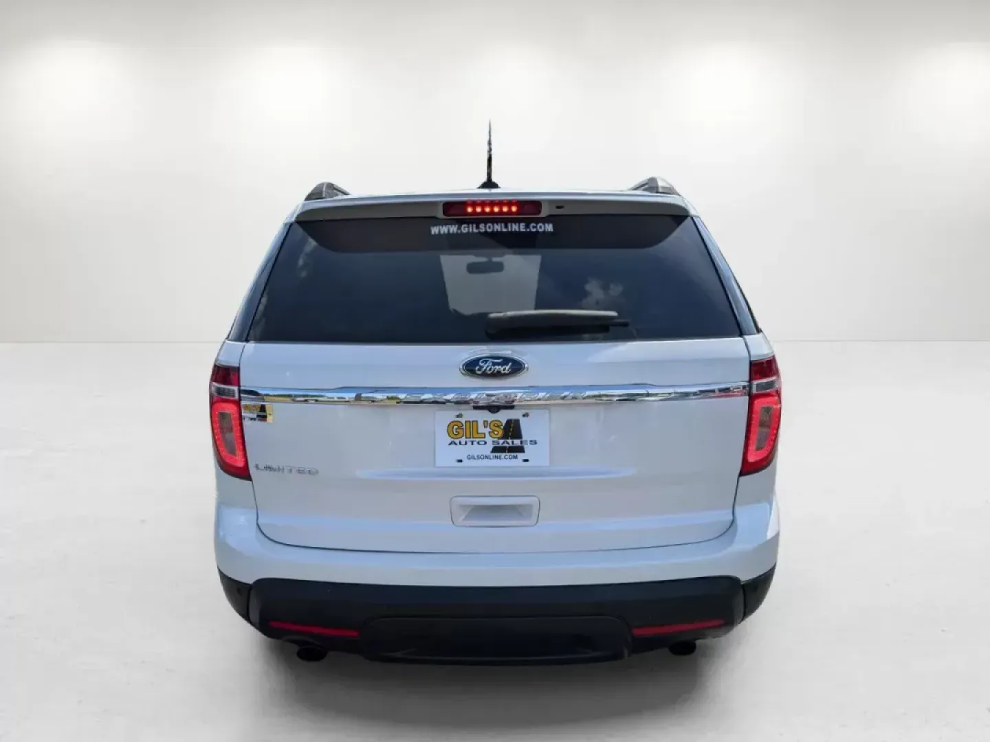 2012 Ford Explorer Limited (1FMHK7F83CG) with an Gas V6 3.5L/213 engine, 6-Speed Automatic w/manual shift transmission, located at 7000 Northlake Connector, Columbus, GA, 31904, (706) 987-8085, 32.524975, -84.978134 - 2012 Ford Explorer Limited - Photo#2