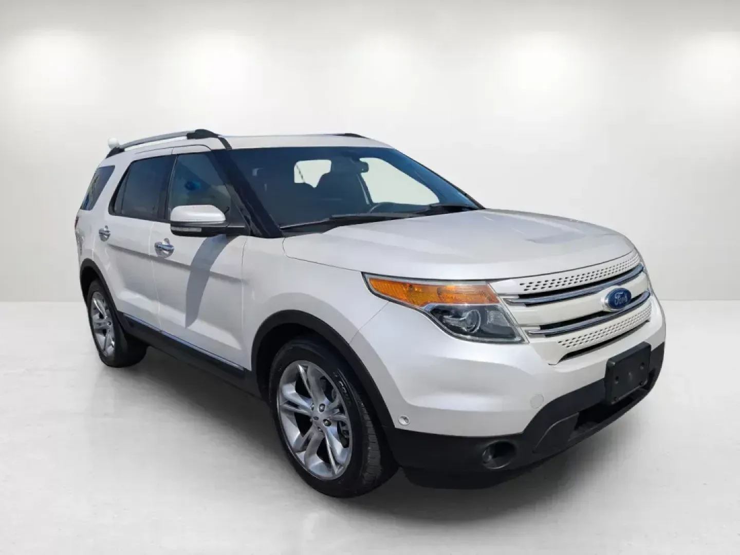 2012 Ford Explorer Limited (1FMHK7F83CG) with an Gas V6 3.5L/213 engine, 6-Speed Automatic w/manual shift transmission, located at 7000 Northlake Connector, Columbus, GA, 31904, (706) 987-8085, 32.524975, -84.978134 - 2012 Ford Explorer Limited - Photo#5