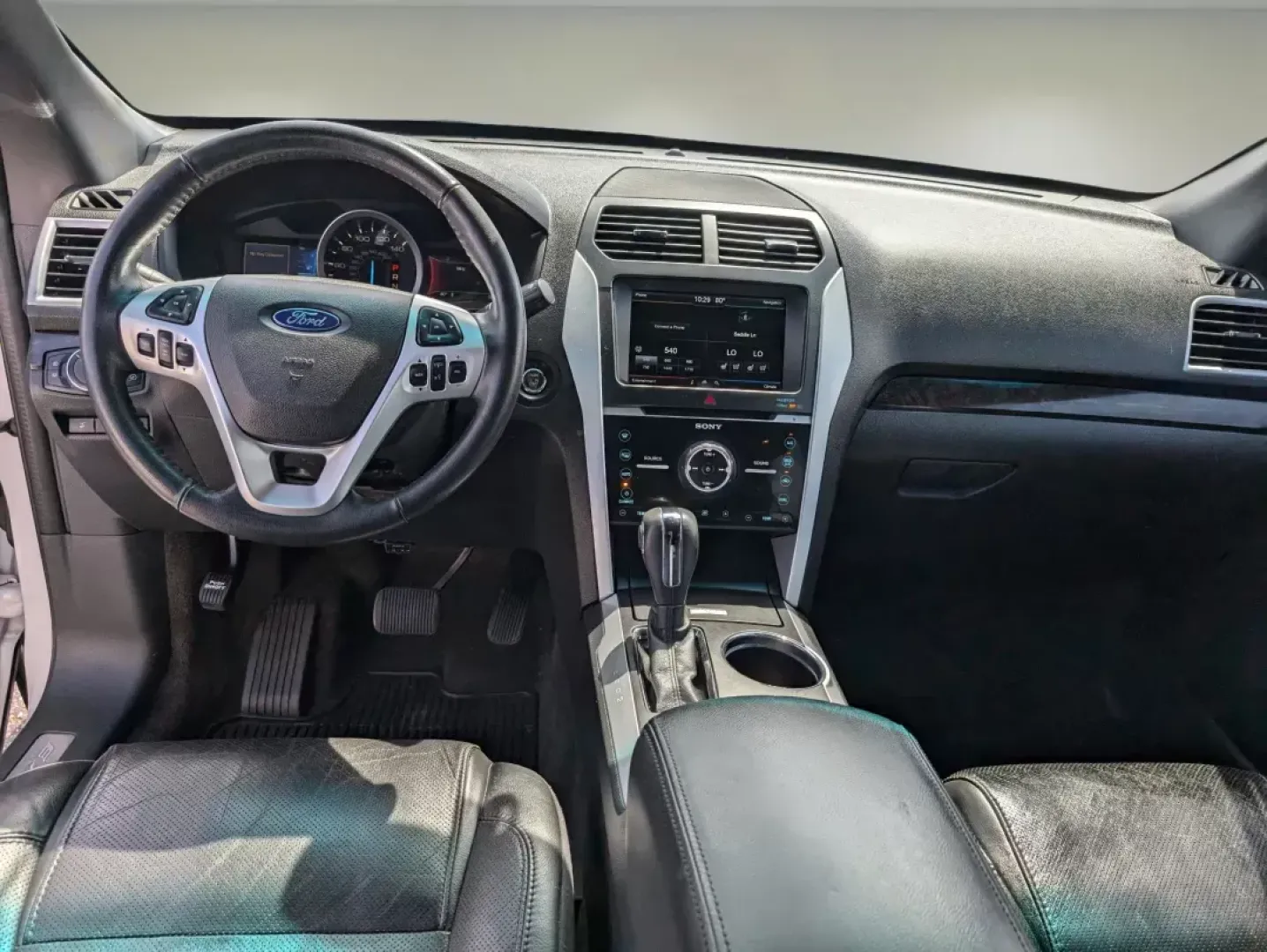 2012 Ford Explorer Limited (1FMHK7F83CG) with an Gas V6 3.5L/213 engine, 6-Speed Automatic w/manual shift transmission, located at 7000 Northlake Connector, Columbus, GA, 31904, (706) 987-8085, 32.524975, -84.978134 - 2012 Ford Explorer Limited - Photo#11