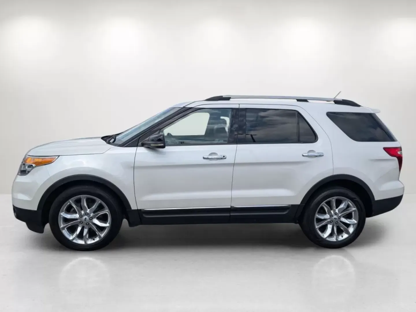 2012 Ford Explorer XLT (1FMHK7D8XCG) with an Other engine, located at 3959 U.S. 80 W, Phenix City, AL, 36870, (334) 297-4885, 32.469296, -85.135185 - 2012 Ford Explorer XLT - Photo#8